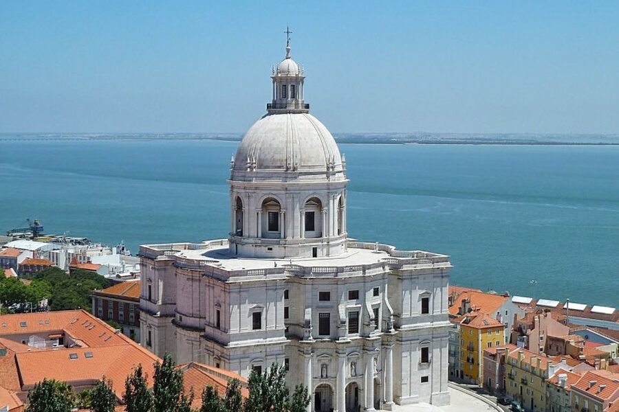 Lisbon: Private Sightseeing Tour in a Vintage Tuk Tuk - Price, timing, and comfort