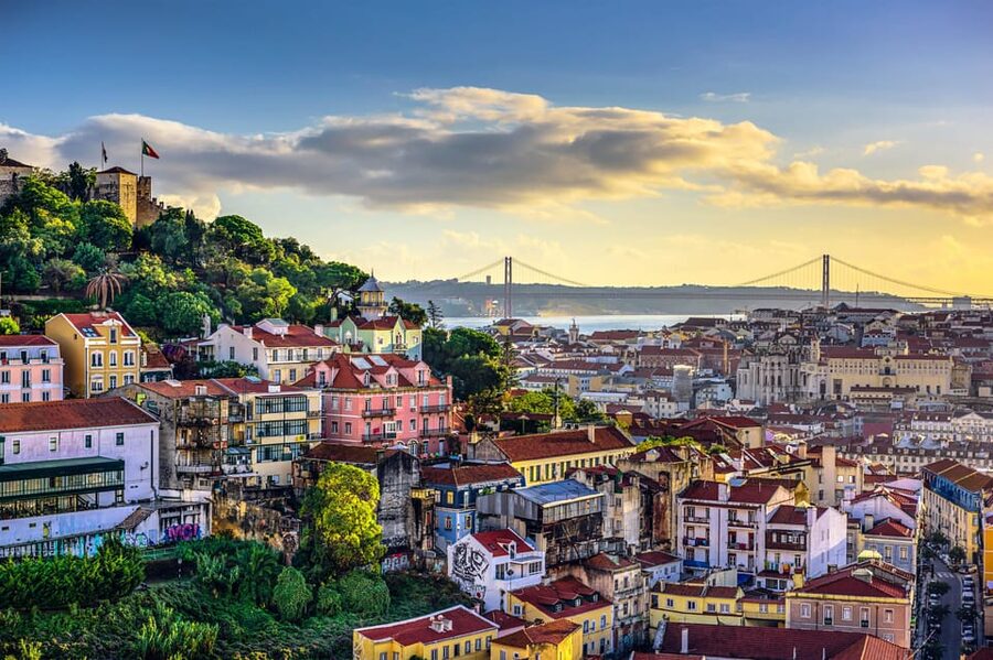 Lisbon: Private Tour by Tuk Tuk - Baixa and Commerce Square beside the river