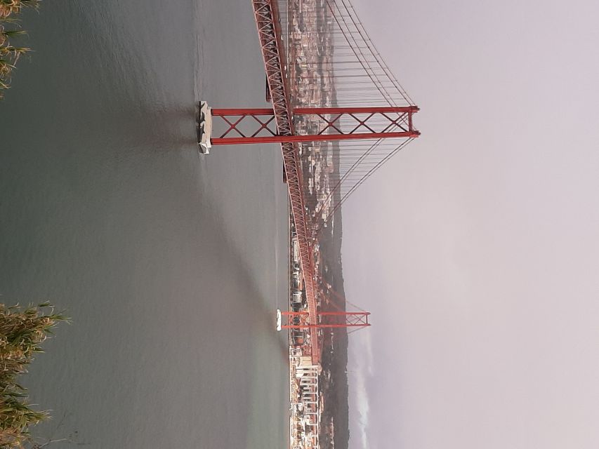 Lisbon: Private Tuk Tuk Tour Christ the King & Abril Bridge - Crossing the 25 de Abril Bridge