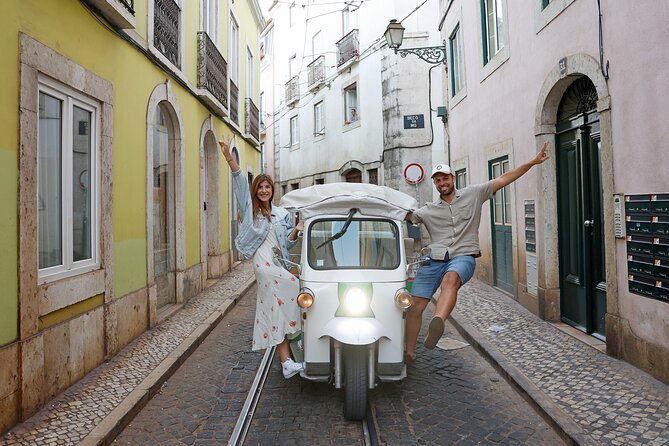 Lisbon Private Tuk Tuk Tour: City Highlights - Praça do Comércio and the riverfront city