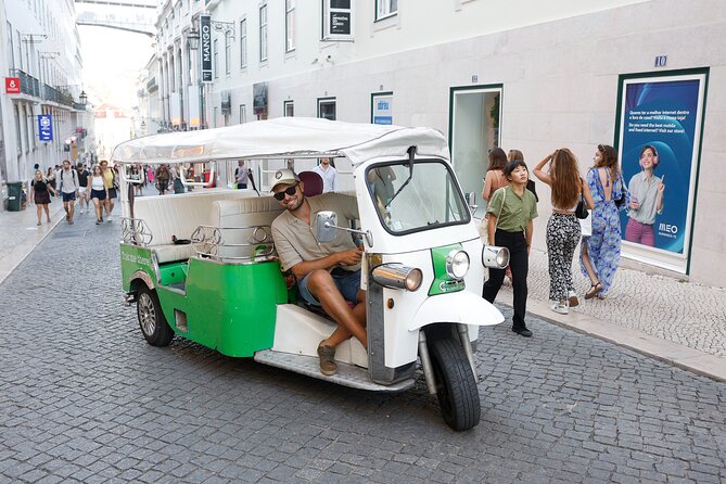 Lisbon Private Tuk Tuk Tour: City Highlights - Portas do Sol and Senhora do Monte: two very different viewpoints