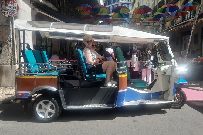 Lisbon-Private Tuk Tuk Tour With Free Hotel Pickup & Drop off - São Jorge Castle, the cathedral, and Santa Justa