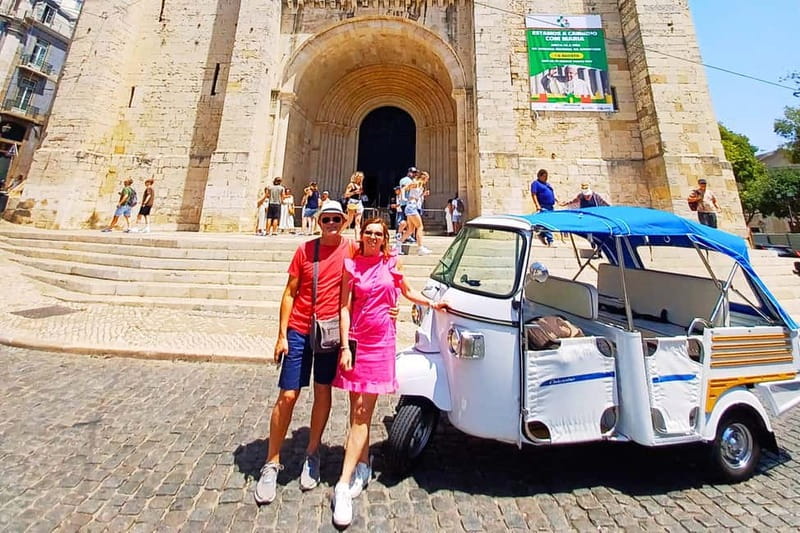 Lisbon: Private Tuk-Tuk Tour with Local Guide - Rossio, the Santa Justa Lift, and the city’s center