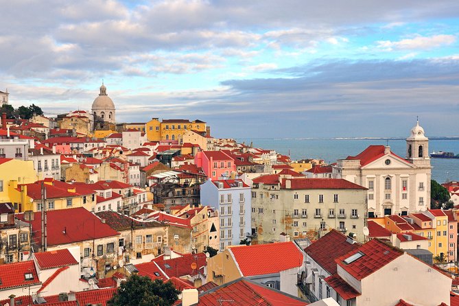 Lisbon - Private Vintage Tuk Tour with Hotel Pickup - São Pedro de Alcântara and the Central City