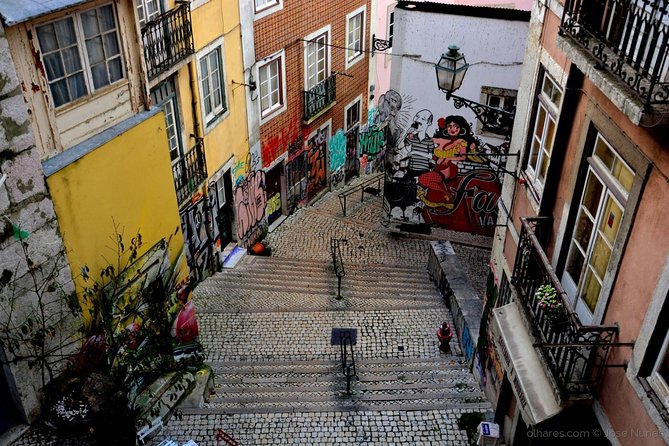 Lisbon - Private Vintage Tuk Tour with Hotel Pickup - Guide Quality Can Shape the Whole Ride