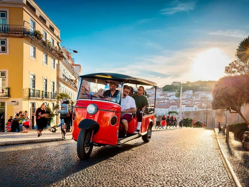Lisbon: Priver Guided Tuk Tuk Tour With Hotel Pickup - Key points to know before you book