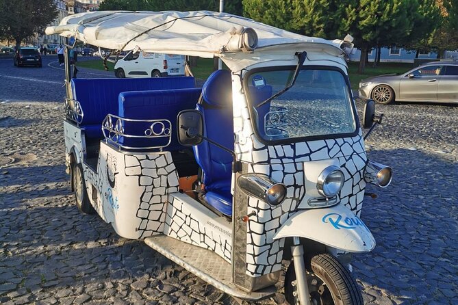 Lisbon's Old Town Private Tuk Tuk Tour (1 Hour and 30 Minutes) - Why this 90-minute tuk tuk ride works in Lisbon