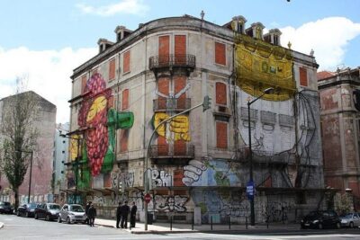 Lisbon Street Art – Private Tuk Tuk Tour with pickup