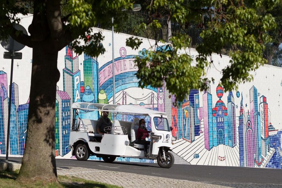 Lisbon: Street Art TukTuk Tour - Is $94 per person fair?