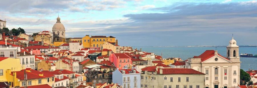 Lisbon: Tuk Tuk Hop-On Hop-Off Tour - How long should you allow?