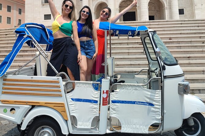 Lisbon Tuk Tuk Tour – 1-Hour Old Town Experience - The guide, comfort, and private format