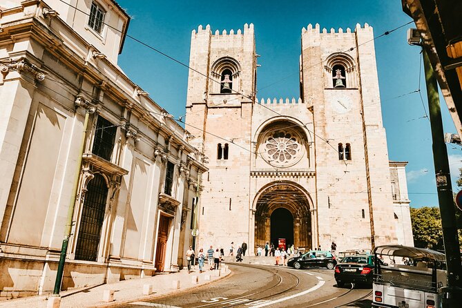 Lisbon TukTuk City Tour | Lisbon Private Sightseeing Tours - São Vicente, the Pantheon, and Feira da Ladra