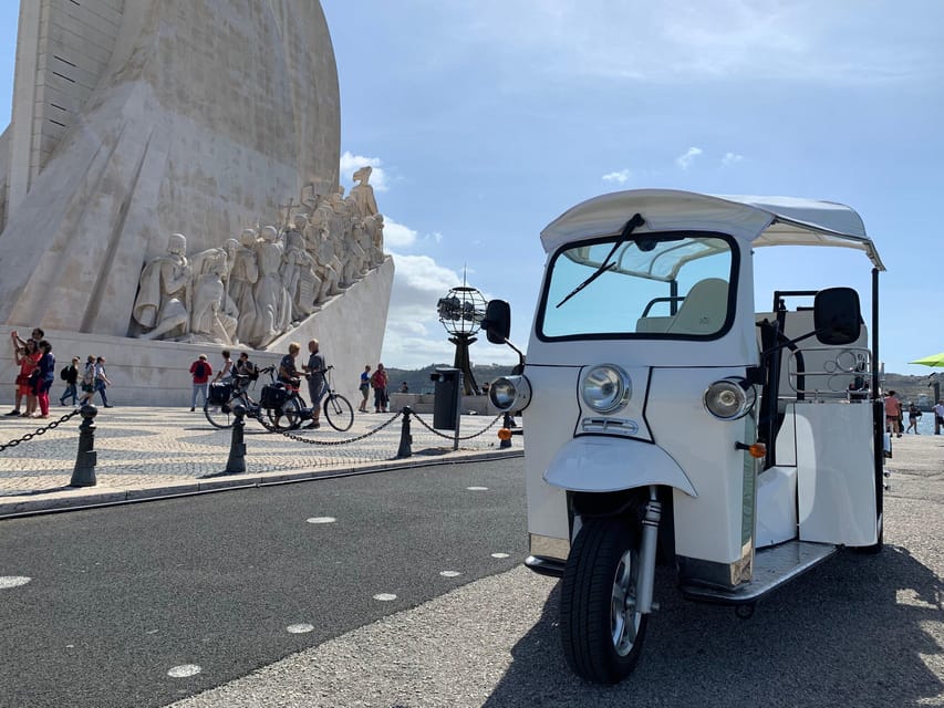 Lisbon TukTuk Tour - Smooth & Fun - Best Instagram Spots - Carmo and the earthquake that changed downtown