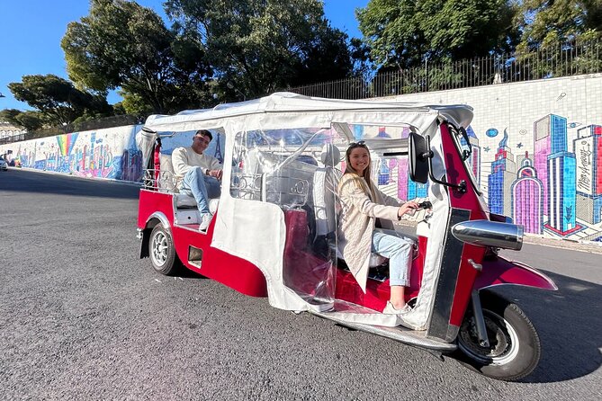 Lisbon Tuktuk Tour With Pickup - Starting at the Hard Rock Cafe