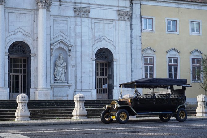 Lisbon Vintage Tuk Tuk Private Tour: Lisboa & Belém with pickup - Starting in Lisbon’s central neighborhoods