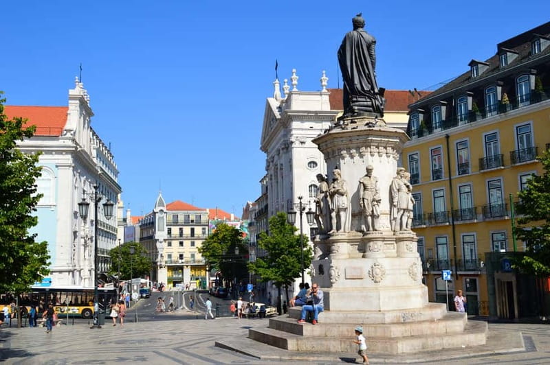 Lisbon with Tukxi: From East to West Private Tour by Tuk Tuk - Why a tuk tuk works so well in Lisbon