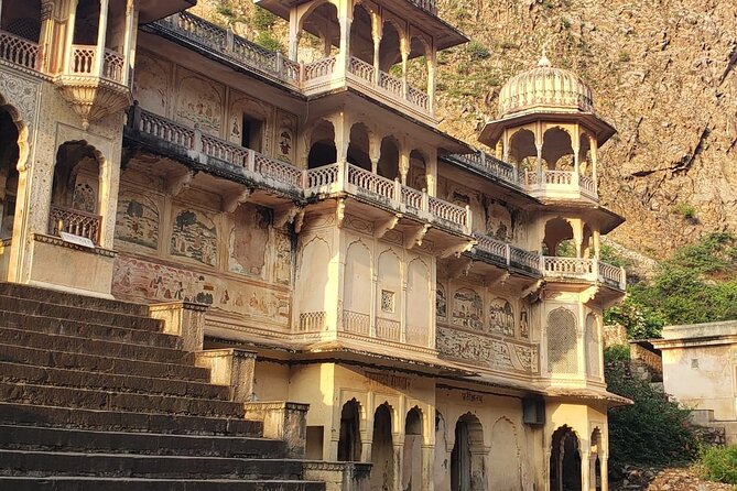 Local breakfast & full city tour by TukTuk - Jantar Mantar turns astronomy into architecture