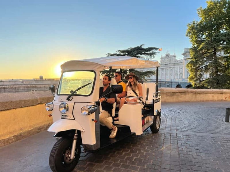 Madrid: Discover the City by Private Electric Tuk Tuk - Meeting the guide near the Royal Theatre