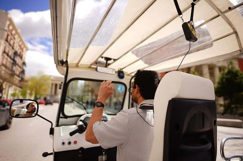 Madrid: Discover the City by Private Electric Tuk Tuk - How the timing affects your day