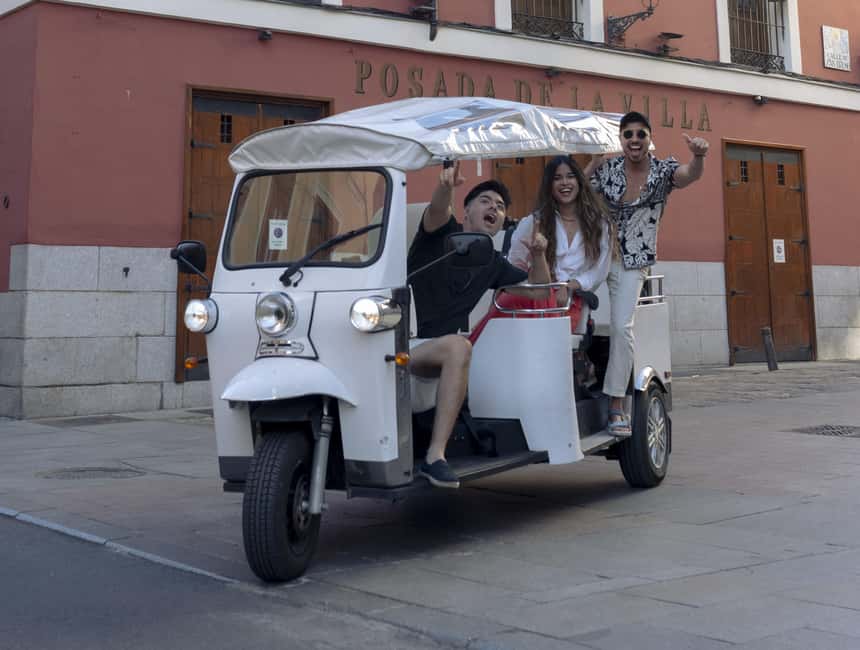 Madrid: Eco-Friendly, Private, and Unique Tuk Tuk Experience - Seeing Madrid by electric tuk-tuk