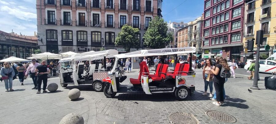 Madrid: Explore the City in an Electric Tuk Tuk - Temple of Debod and the city’s western side