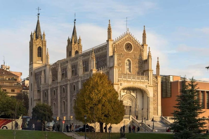 Madrid: Highlights City Tour by Electric Tuk Tuk - Is $28 good value for one hour?