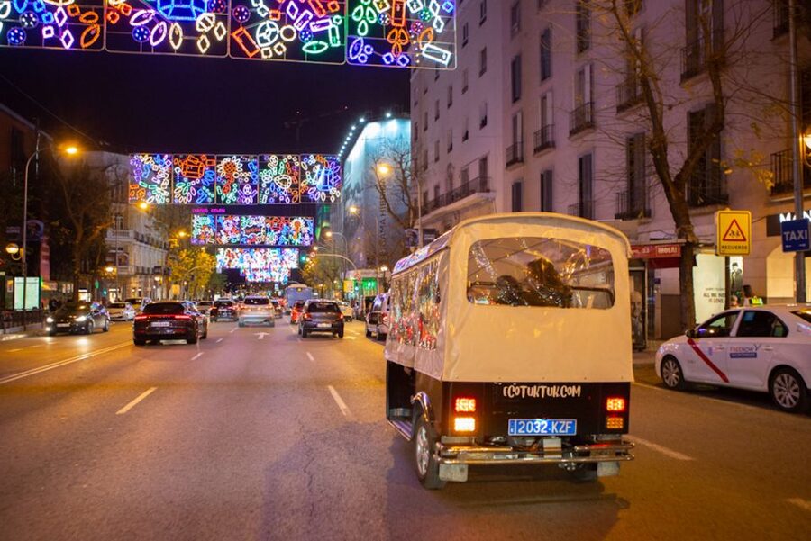Madrid: Private Christmas Lights Tour by Eco Tuk-Tuk - Why this is a good way to see Madrid at Christmas