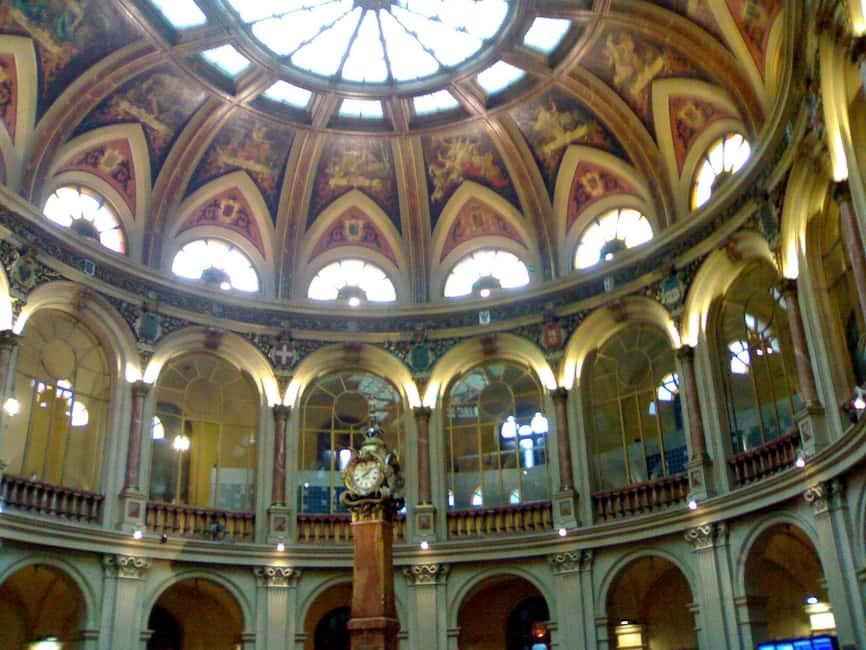 Madrid: Tour with Tuk Tuk Zero: Bernabéu and the Golden Mile. 1h 15min - The Madrid Stock Exchange and the city’s financial roots