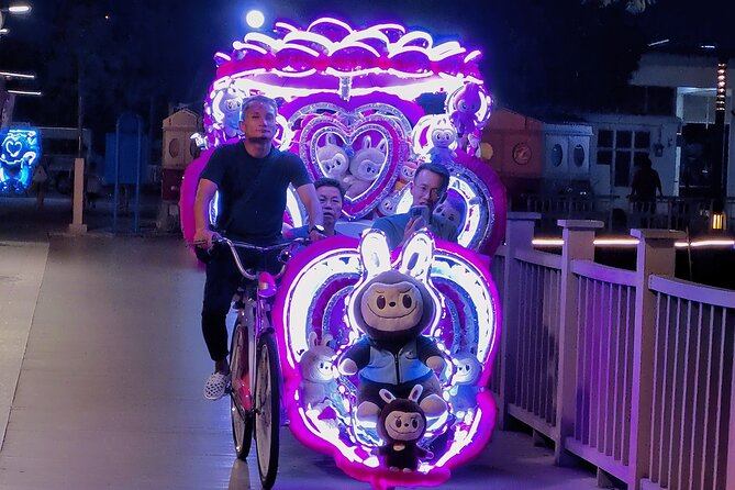 Malacca Night Tour with River Cruise & Trishaw Ride from KL (SIC) - Malacca River Cruise after sunset