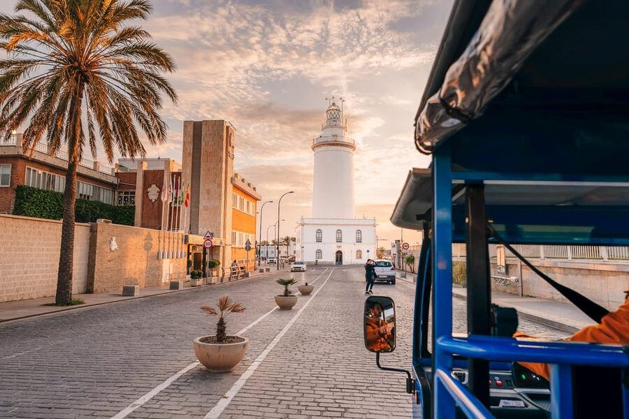 Málaga 2-Hour TukTuki Tour: Private Experience - How much information will you get?