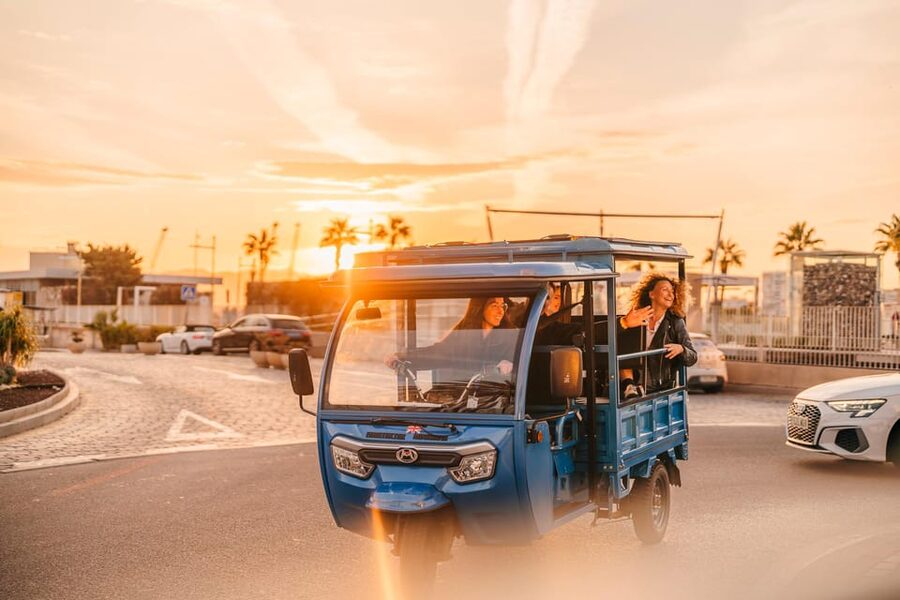 Málaga 2-Hour TukTuki Tour: Private Experience - Should you book the two-hour private TukTuk tour?