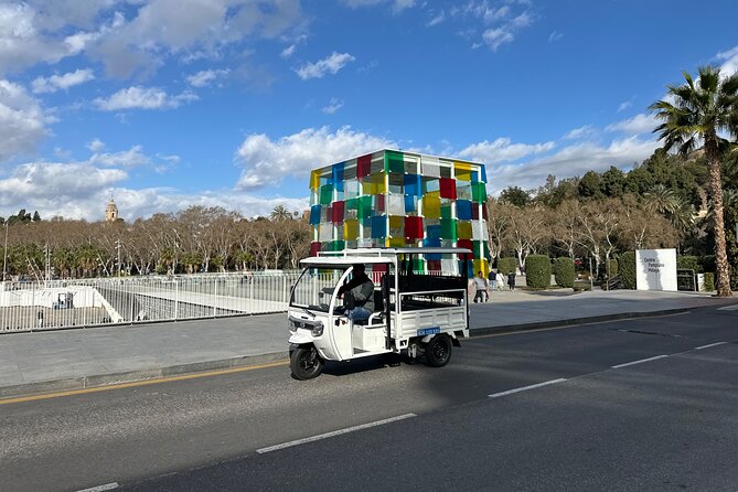 Malaga by Tuk Tuk i : 1 or 2 hours Private city tour - Malagueta Beach and Málaga’s seafront