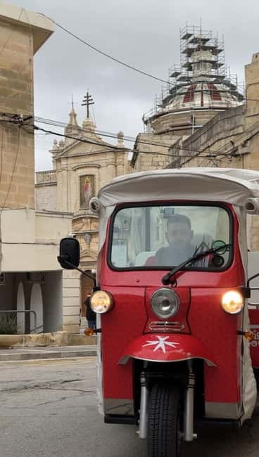 Malta: Tuk Tuk Half Day Tour with Hotel Pick up - Starting with Roman remains and medieval Mdina