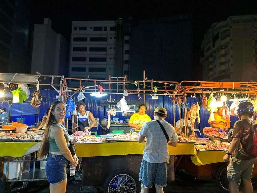 Manila: Chinatown Nighttime Tour by Tuk-Tuk - Is $65 good value for two hours?