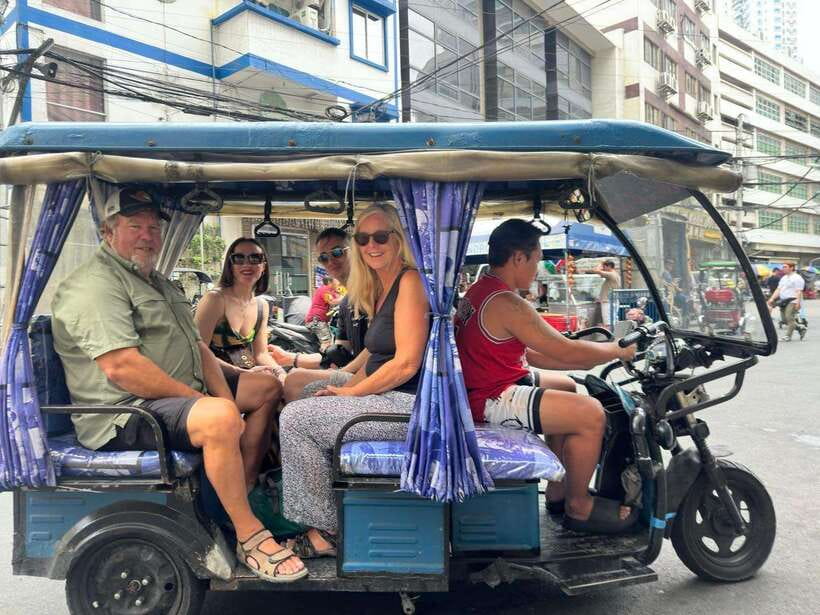 Manila: Guided Tuk Tuk Ride - Guides Venus, Floyd, and Frank