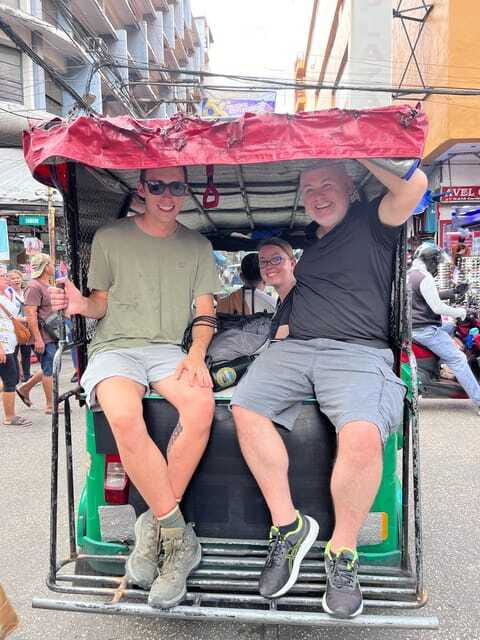 Manila Tuk-Tuk Adventure Hop-in and Hop-Off - What your two hours are really buying