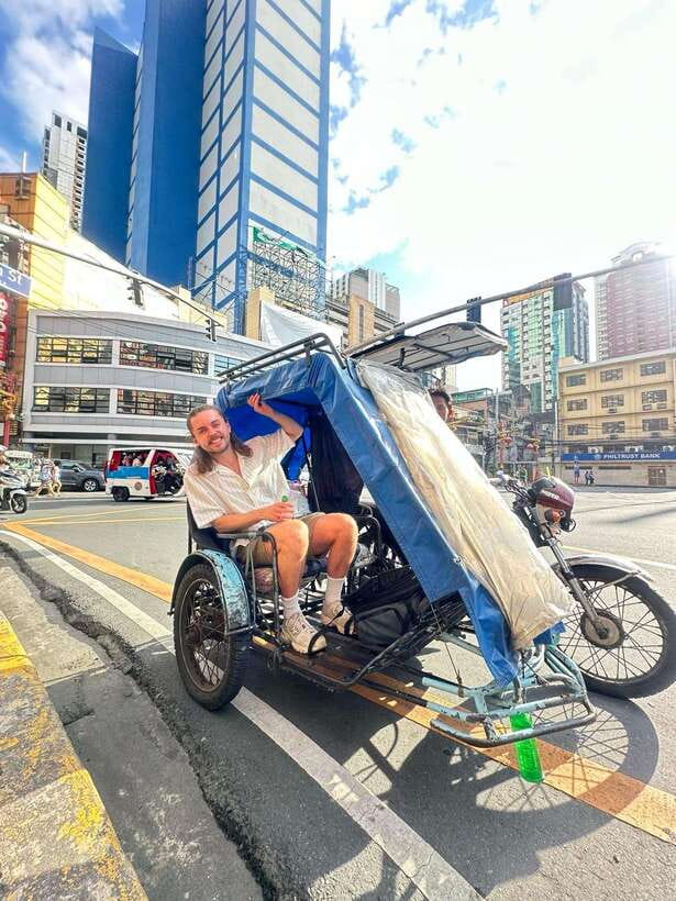 Manila Tuktuk and Jeepney Ride Guided Tour - Old Manila and the city’s oldest Chinatown