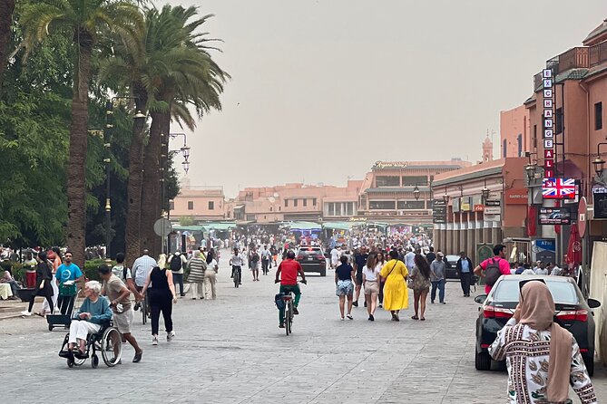Marrakech Private Tuk Tuk Tour with Expert Guide - Koutoubia Mosque and the first view of Marrakech