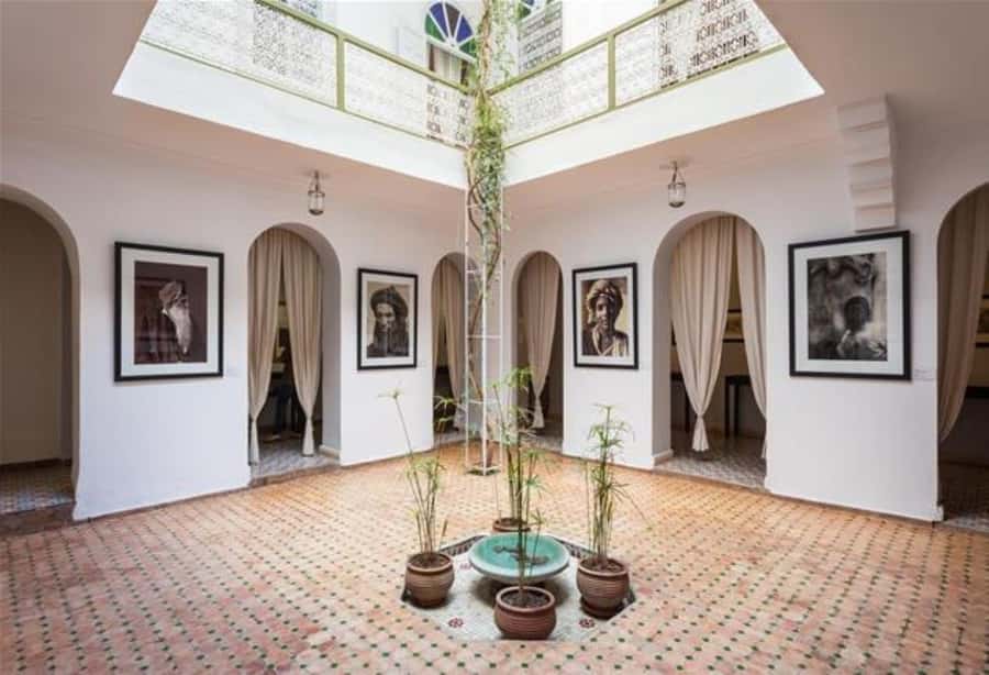 Marrakech Tuk-Tuk Tour with Photography Museum+Secret Garden - From Bab Agnaou to the red city walls