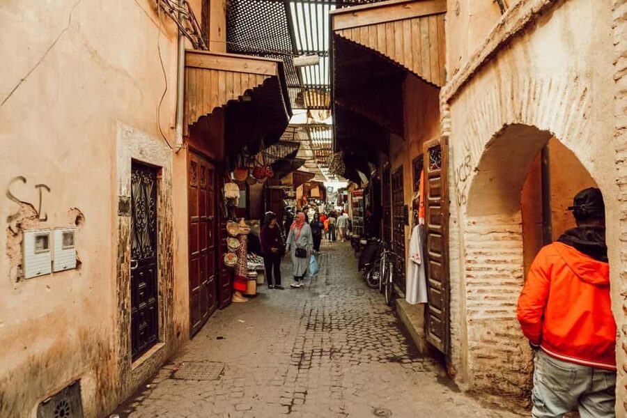Marrakech TukTuk Private Tour in Medina with Pickup - Landmarks, old Marrakech, and the newer city