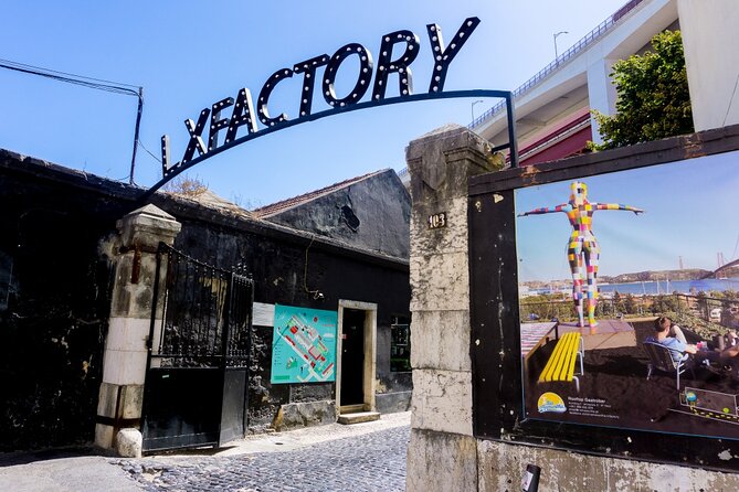 Mon Ami Navegador - Belém and Alcântara Private Tuk Tuk Tour - Guide quality and the value of personal commentary