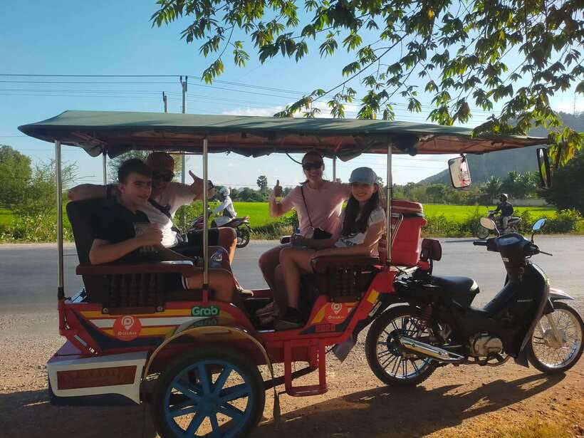 Morning Tuk tuk: City, Handicrafts, Killing field, Temples - Wat Samrong Knong and Battambang’s darkest history