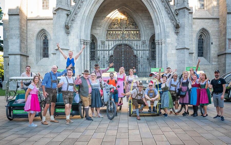 Munich: City Highlights Rickshaw Tour - Comfort, capacity, and access