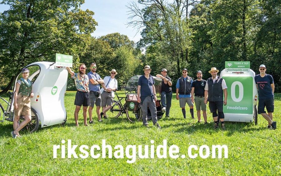 Munich: City Highlights Rickshaw Tour - The old town begins at St. Peter’s and Marienplatz