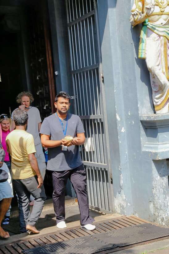Negombo: Private Half-Day Tuk-Tuk Tour with Hotel Transfers - Why the private tuk-tuk format matters