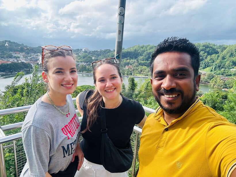 Nuwara Eliya: Tea Factory and Victoria Park Tour by Tuk Tuk - Key points to know before booking