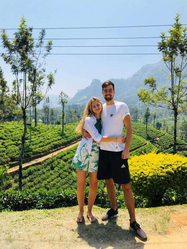 Nuwara Eliya: Tea Factory and Victoria Park Tour by Tuk Tuk - Hakgala Botanical Garden and Nuwara Eliya Post Office