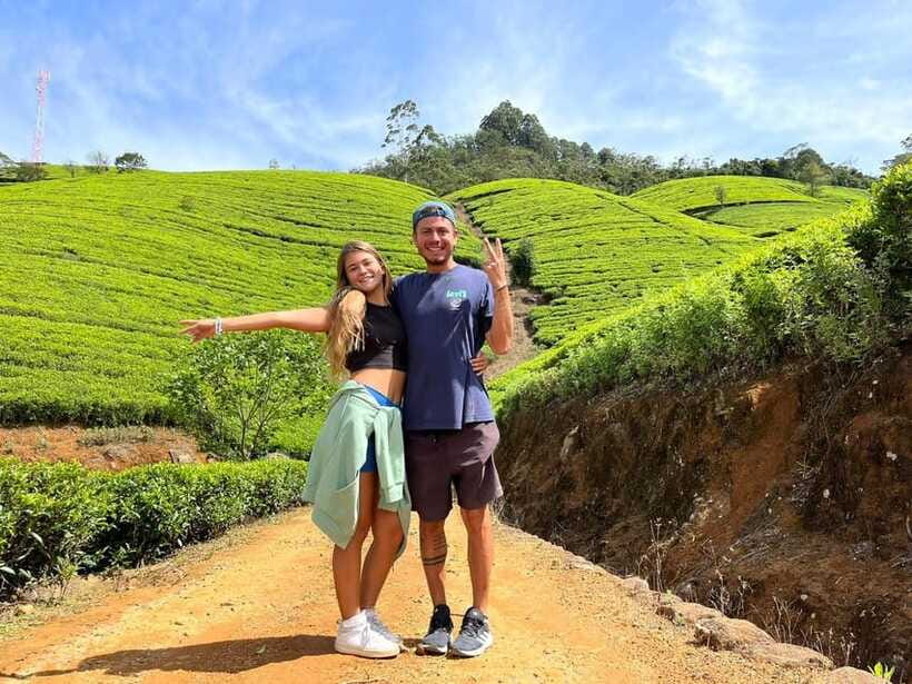 Nuwara Eliya Tuk-Tuk Tour Tea Picking,Tasting &Ramboda Falls - Ramboda Falls and the 700-meter climb