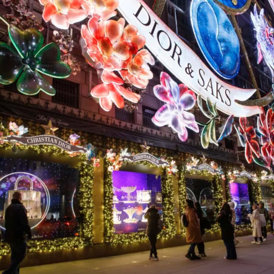 NYC Christmas Lights Tour: Heated Rickshaw Ride - Ending in Times Square