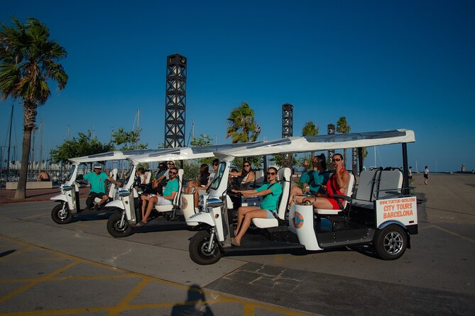Official Tuk Tuk BCN l Barcelona 2 Hours City Tour - Arc de Triomf and the route toward the sea